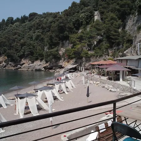 Eco Del Mare Night And Day Beach Club 4*